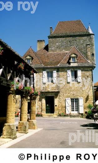La valle de la Dordogne (24F00236.jpg)