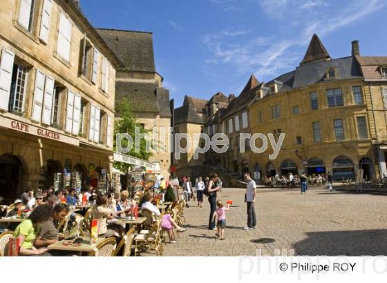 Sarlat la Canda - Dordogne (24F00927.jpg)