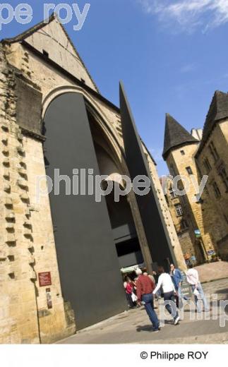 Sarlat la Canda - Dordogne (24F00928.jpg)