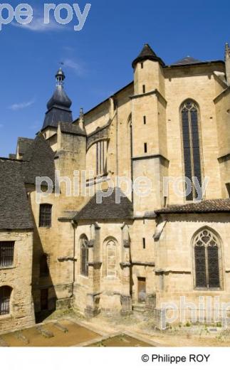 Sarlat la Canda - Dordogne (24F01025.jpg)
