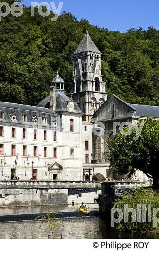 BRANTOME, VALLEE DE LA DRONNE, PERIGORD VERT, DORDOGNE, FRANCE (24F01631.jpg)