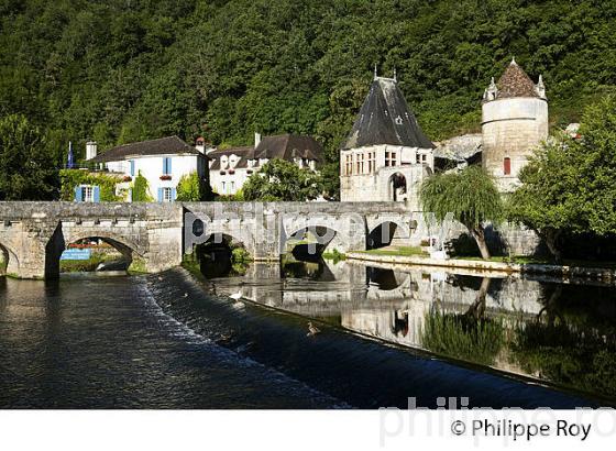 BRANTOME, VALLEE DE LA DRONNE, PERIGORD VERT, DORDOGNE, FRANCE (24F01707.jpg)