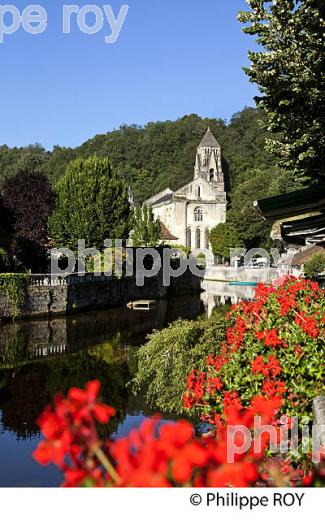 BRANTOME, VALLEE DE LA DRONNE, PERIGORD VERT, DORDOGNE, FRANCE (24F01737.jpg)