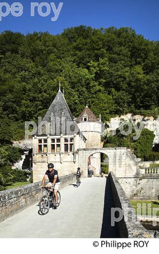 BRANTOME, VALLEE DE LA DRONNE, PERIGORD VERT, DORDOGNE, FRANCE (24F01738.jpg)