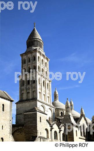 CATHEDRALE SAINT FRONT , PERIGUEUX , PERIGORD BLANC, DORDOGNE, FRANCE (24F02239.jpg)