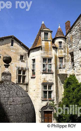 LOGIS DE GAMANSON, PERIGUEUX , PERIGORD BLANC, DORDOGNE, FRANCE (24F02405.jpg)