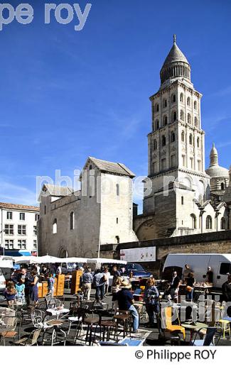 LE MARCHE DE PERIGUEUX , PERIGORD BLANC, DORDOGNE, FRANCE (24F02621.jpg)