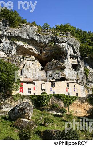 MAISON FORTE DE REIGNAC, HABITAT TROGLODYTIQUE, VALLEE DE LA VEZERE, PERIGORD NOIR. (24F02929.jpg)