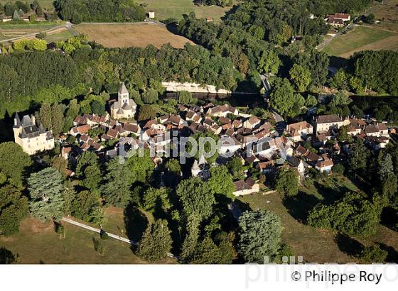 SAINT LEON SUR VEZERE, VALLEE DE LA VEZERE, PERIGORD NOIR, DORDOGNE, FRANCE (24F03037.jpg)