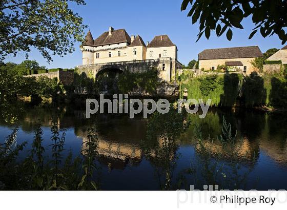 CHATEAU DE LOSSE, VALLEE DE LA VEZERE, PERIGORD NOIR, DORDOGNE, FRANCE. (24F03316.jpg)
