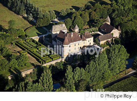 CHATEAU DE LOSSE, VALLEE DE LA VEZERE, PERIGORD NOIR, DORDOGNE, FRANCE. (24F03323.jpg)