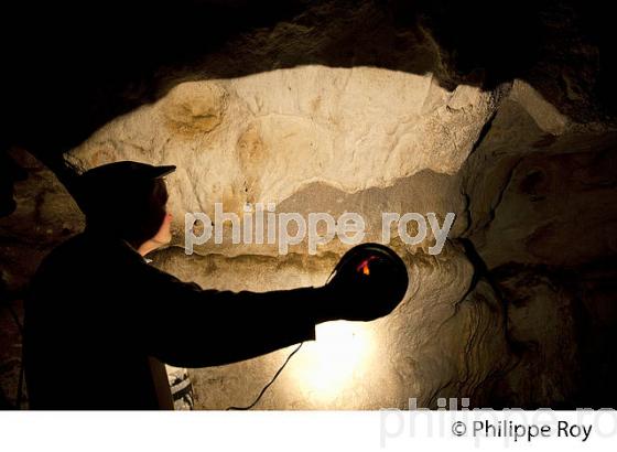 GROTTE DE BERNIFAL, LES EYZIES, PREHISTOIRE, PERIGORD NOIR, DORDOGNE (24F03519.jpg)