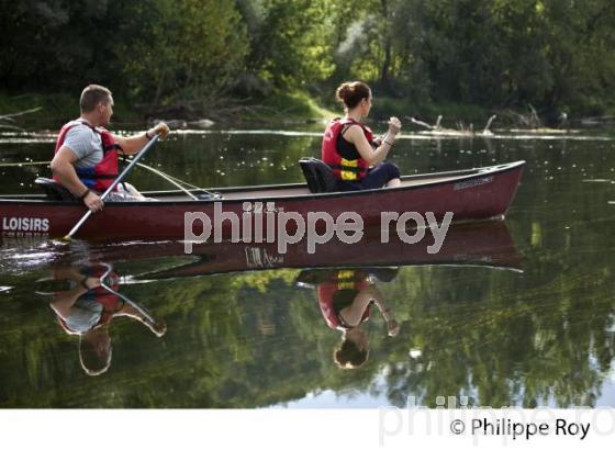 DESCENTE DE LA DORDOGNE EN CANOE, PERIGORD NOIR. (24F03807.jpg)
