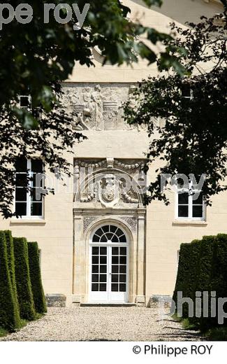 CHATEAU LA JAUBERTIE, VINS DE BERGERAC, PERIGORD, DORDOGNE, FRANCE (24F05235.jpg)