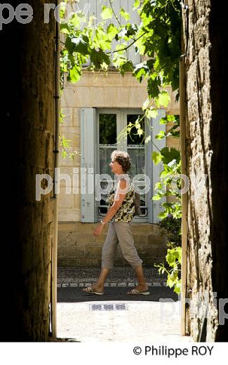 BASTIDE BEAUMONT DU PERIGORD , DORDOGNE, FRANCE. (24F05604.jpg)