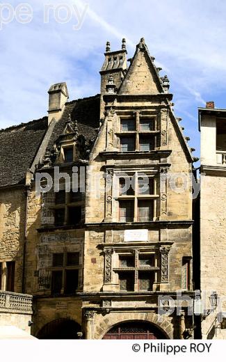 MAISON DE LA BOETIE, VIEUX SARLAT, PERIGORD, DORDOGNE, FRANCE (24F06112.jpg)