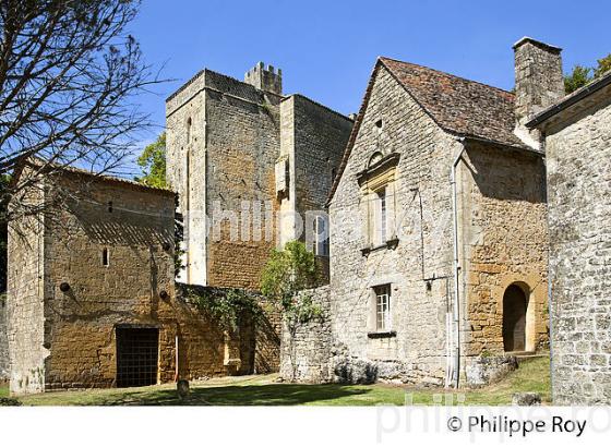 VILLAGE FORTIFIE DE MONTFERRAND DU PERIGORD,  PERIGORD POURPRE, DORDOGNE. (24F06417.jpg)