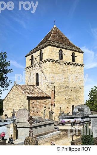 VILLAGE FORTIFIE DE MONTFERRAND DU PERIGORD,  PERIGORD POURPRE, DORDOGNE. (24F06436.jpg)