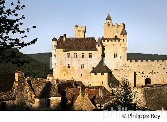 CHATEAU DE BEYNAC, PERIGORD NOIR , VALLEE DE LA  DORDOGNE. (24F06718.jpg)