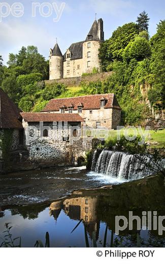 FORGE DE SAVIGNAC LEDRIER,  GORGES  DE L' AUVEZERE,  PERIGORD VERT, DORDOGNE. (24F07502.jpg)