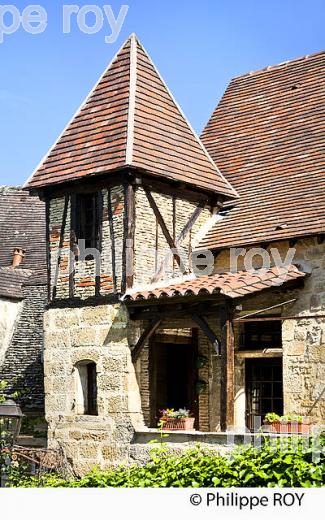 MAISON TRADITIONNELLE , VILLE DE  SARLAT , PERIGORD NOIR , VALLEE DE LA  DORDOGNE. (24F09436.jpg)