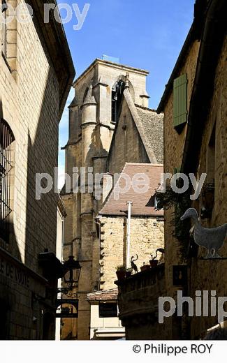 EGLISE SAINTE MARIE, SARLAT , PERIGORD NOIR , VALLEE DE LA  DORDOGNE. (24F09611.jpg)