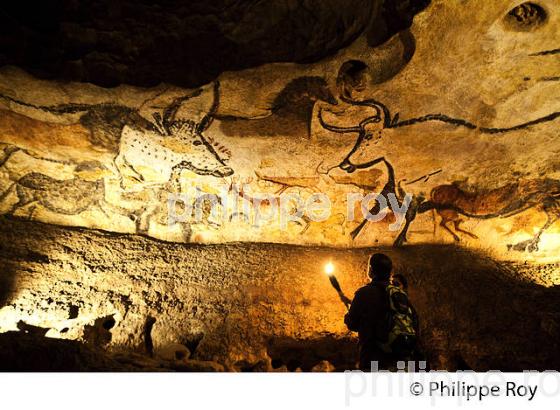 LASCAUX II, RECONSTITUTION DE LA GROTTE PREHISTORIQUE DE LASCAUX, DORDOGNE. (24F10019.jpg)
