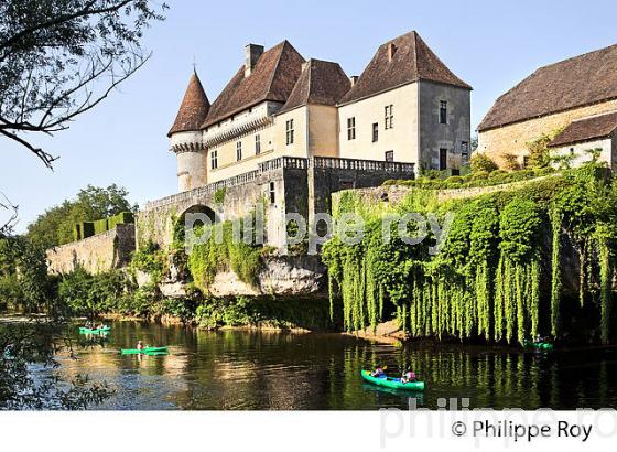 CHATEAU DE LOSSE,  THONAC,  VALLEE DE LA VEZERE, DORDOGNE. (24F10127.jpg)