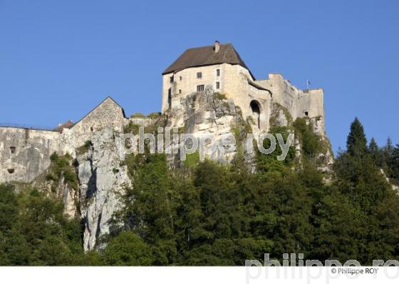 CHATEAU DE JOUX, FORTERESSE DE VAUBAN, DOUBS, FRANCE (25F00120.jpg)