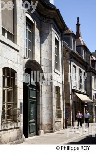 HOTELS PARTICULIERS ET IMMEUBLES, BESANCON, FRANCE (25F00521.jpg)