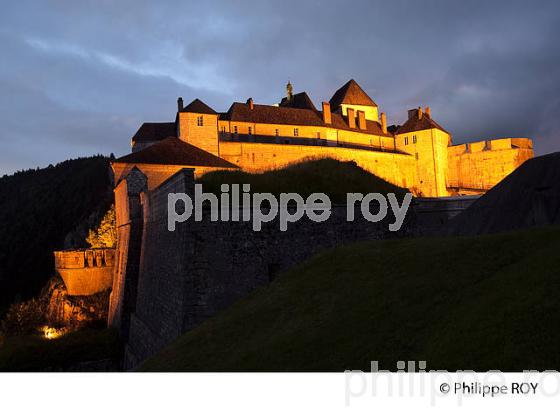 CHATEAU DE JOUX, FORTERESSE DE VAUBAN, DOUBS, FRANCE (25F01210.jpg)