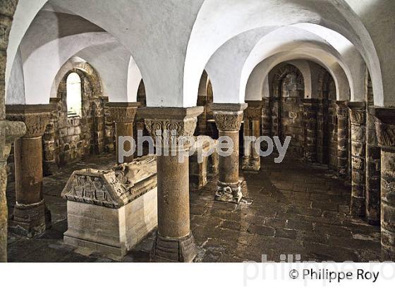 VIEILLE VILLE DE QUIMPERLE, FINISTERE, BRETAGNE. (29F00205.jpg)