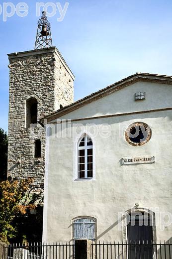 TOUR DE L' HORLOGE ET EGLISE EVANGELIQUE, SAINT-JEAN-DU-GARD , VALLEE BORGNE, CORNICHE DES   CEVENNES , GARD. (30F00719.jpg)