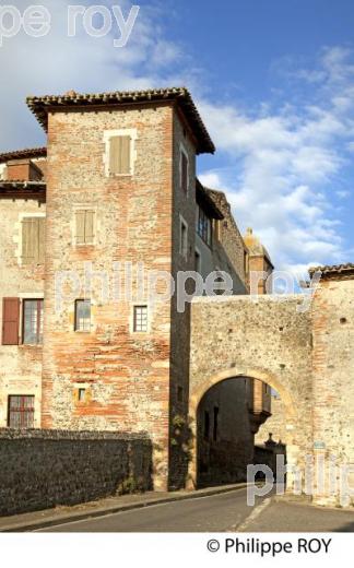 CHATEAU  DE PALAMINY, VILLAGE PALAMINY, VALLEE DE LA  LA GARONNE,  VIA GARONA, COMMINGES. (31F03807.jpg)