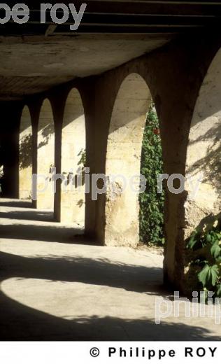 Bastide de Gascogne (32F00209.jpg)