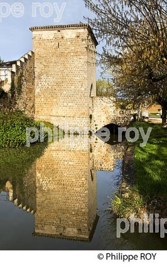 VILLAGE FORTIFIE DE BARRAN, BASTIDE DE GASCOGNE, GERS. (32F01335.jpg)