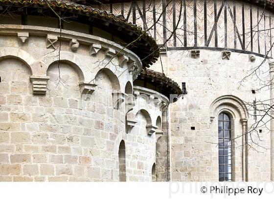 ABBAYE DE FLARAN,   GASCOGNE, GERS. (32F01516.jpg)