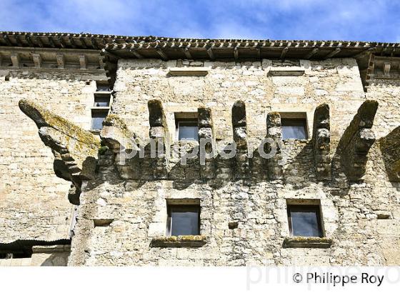 VILLAGE  FORTIFIE DE  LAVARDENS, GASCOGNE, GERS. (32F01733.jpg)