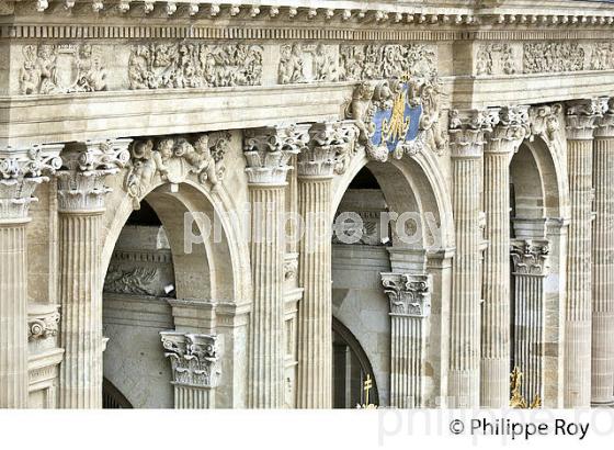 CATHEDRALE DE AUCH,  GERS,  GASCOGNE. (32F02034.jpg)