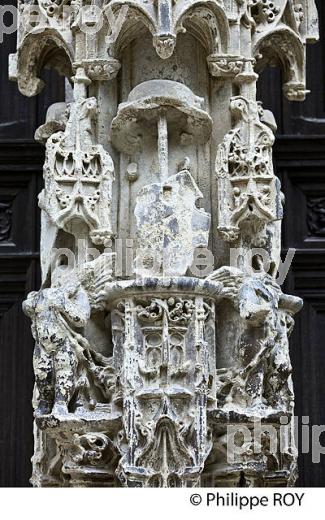 CATHEDRALE DE AUCH, GERS, GASCOGNE. (32F02104.jpg)