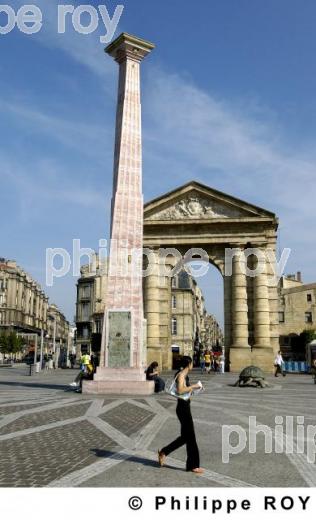 Place de la Victoire - Bordeaux (33F05527.jpg)