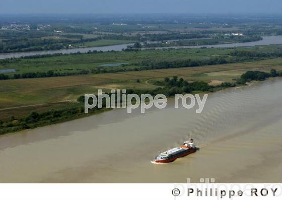 L'estuaire de la Gironde (33F06420.jpg)