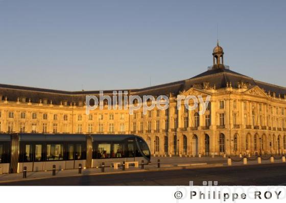 Place de la Bourse - Bordeaux (33F07321.jpg)