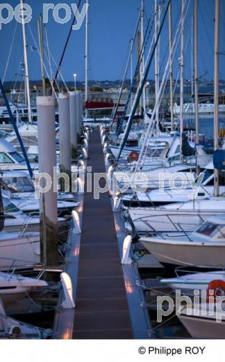 Port Mdoc - Gironde (33F11118.jpg)