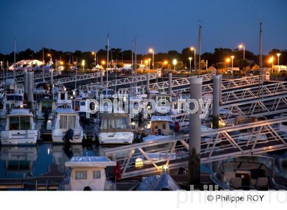 Port Mdoc - Gironde (33F11120.jpg)