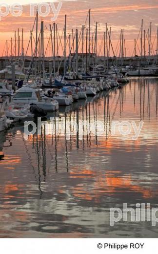 Port Mdoc - Gironde (33F11133.jpg)