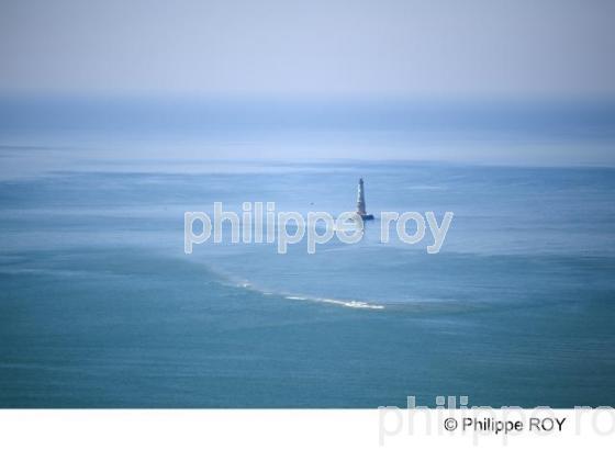 PHARE DE CORDOUAN, ESTUAIRE DE LA GIRONDE, FRANCE (33F11205.jpg)
