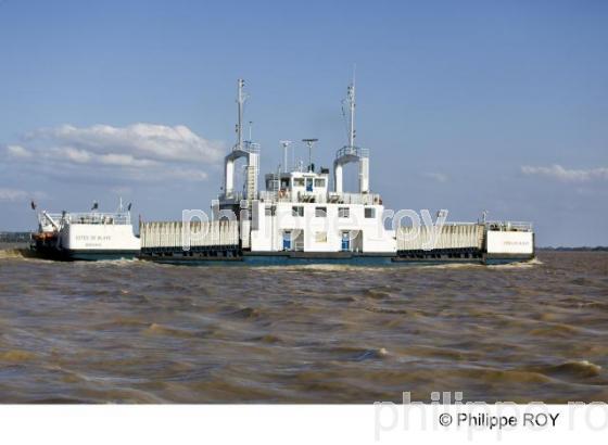 Tourisme fluvial - Gironde (33F11616.jpg)