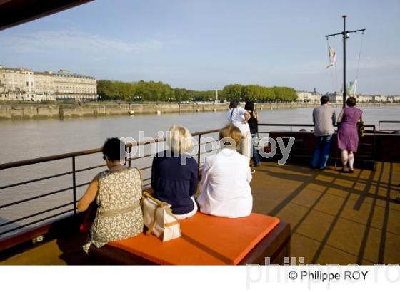 Tourisme fluvial - Gironde (33F12014.jpg)
