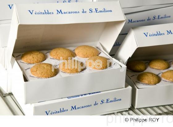 Macarons St Emilion - Gironde (33F13016.jpg)